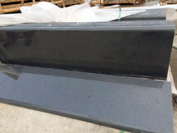 灰麻臺階石 多邊形地鋪石材搭配 園林配套地鋪石材