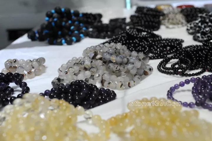 福建省旅發(fā)委、經(jīng)信委相關(guān)領(lǐng)導(dǎo)實地考察水頭知名石材企業(yè)