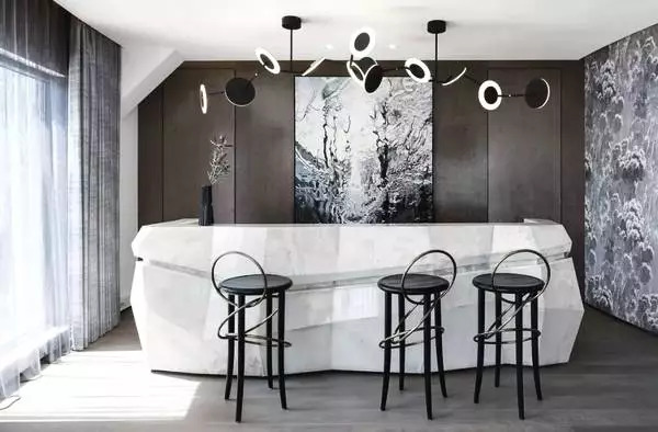 大理石+金屬，輕奢風的最佳cp