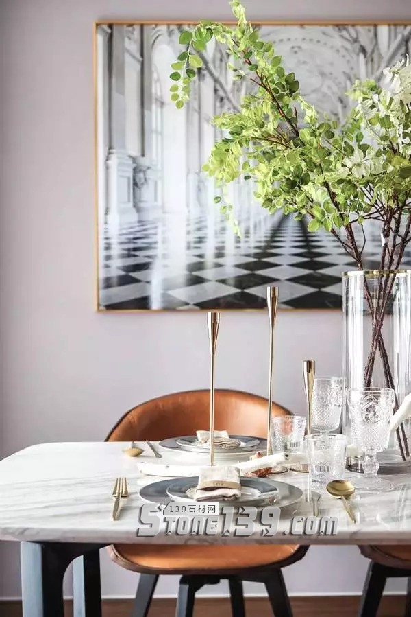 大理石+金屬，輕奢風的最佳cp