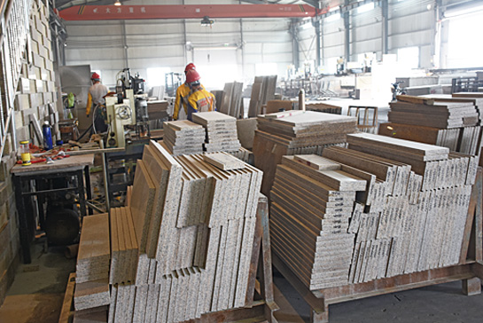 隆重介紹&ldquo;卡拉麥里金&rdquo;花崗巖礦主-新疆萬興卡麥礦業(yè)