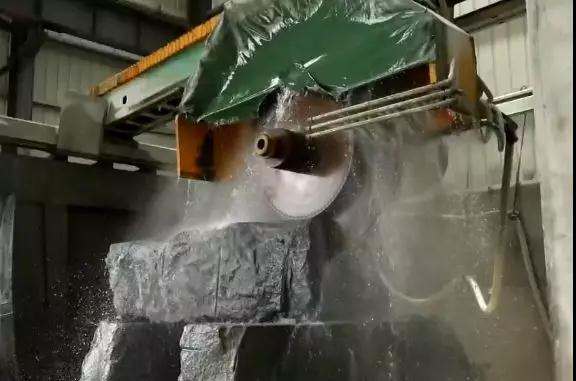 山東臨沭寶田石業停產182天后再度“復活”！老板靠什么沒有倒下？