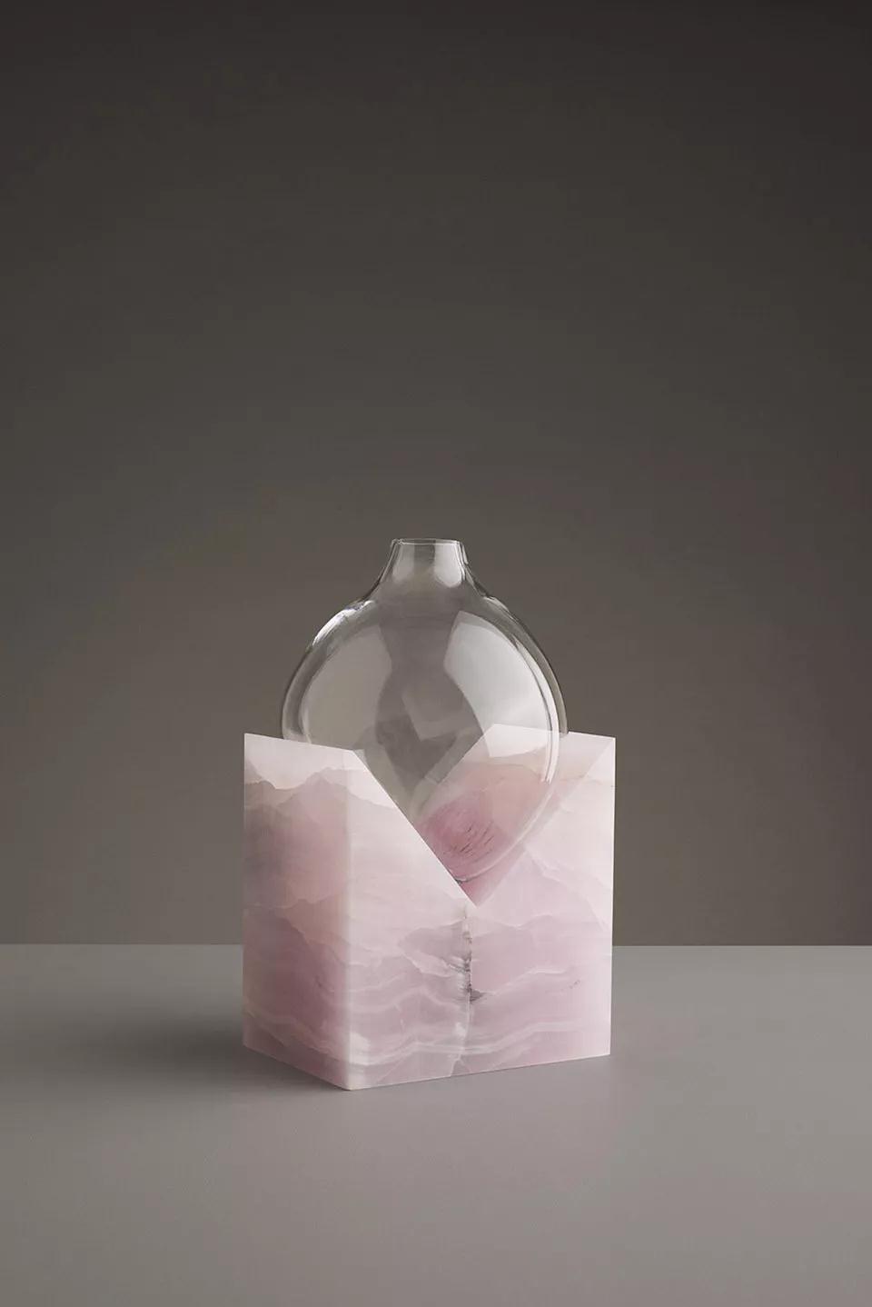 玻璃&石材花瓶：一枝花、一顆石、一種品味