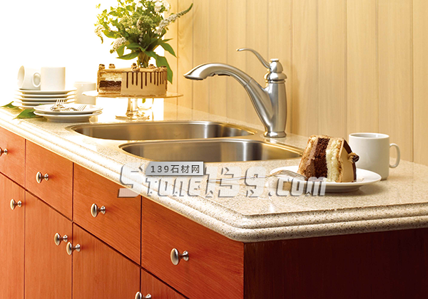 廚房臺面選石英石 如果開裂后是換還是修