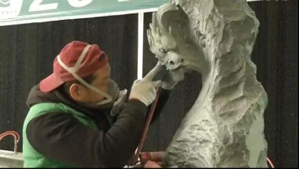 精雕細琢，讓麻城花崗巖升值數十倍甚至上百倍，從千元增值到上萬元