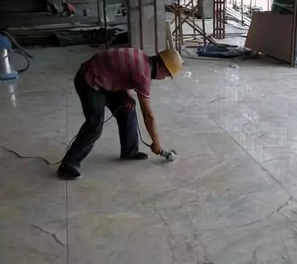 新房大理石地板為什么會空鼓？都是哪些原因造成的？