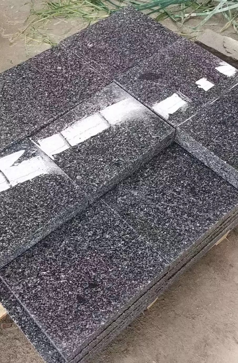 山東芝麻灰之臨沭青（也叫雪花青、東盤青）石材怎么樣？