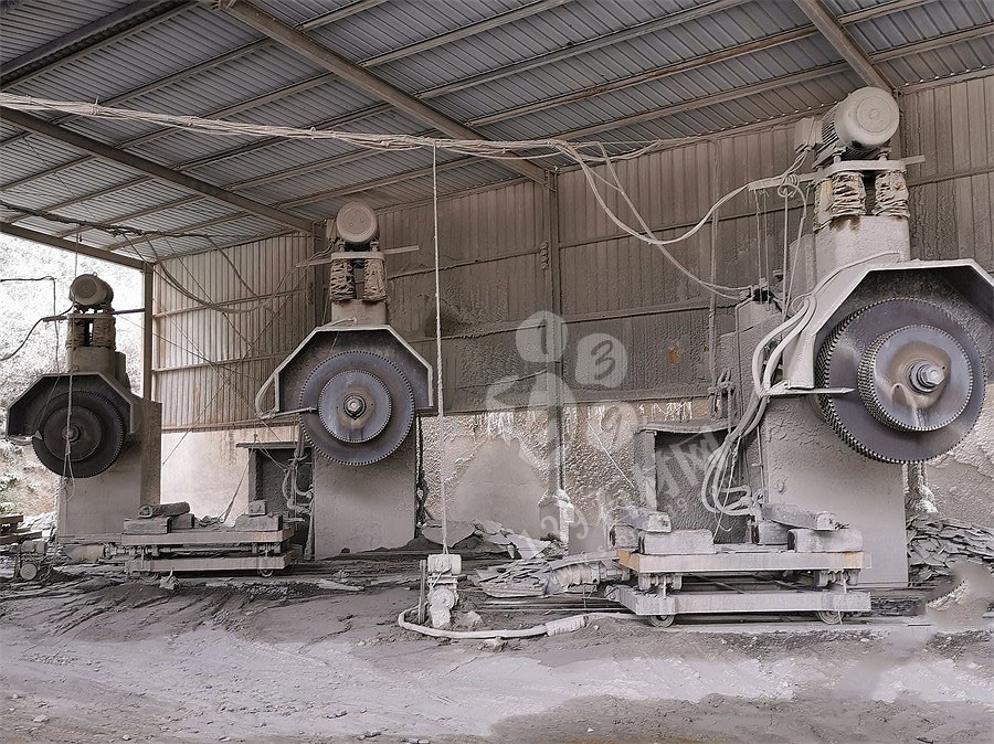 【奉新德利石業】主要經營花崗巖654新礦:-江西芝麻黑