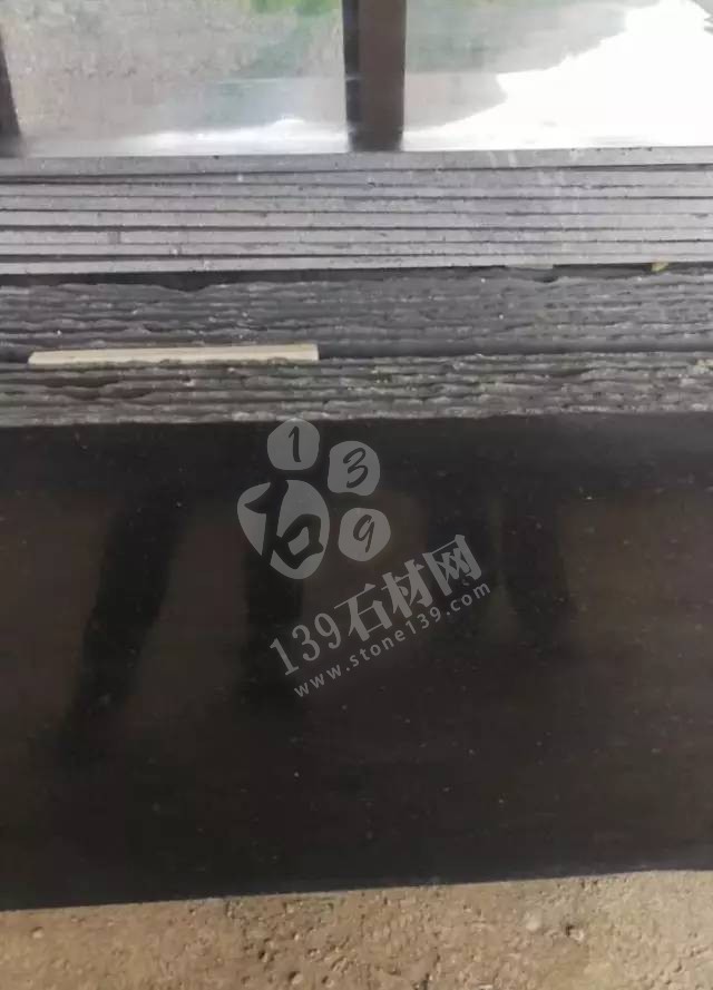 【廣西博洪石業】主營博白黑-猶如黑色夜空中金星在閃動