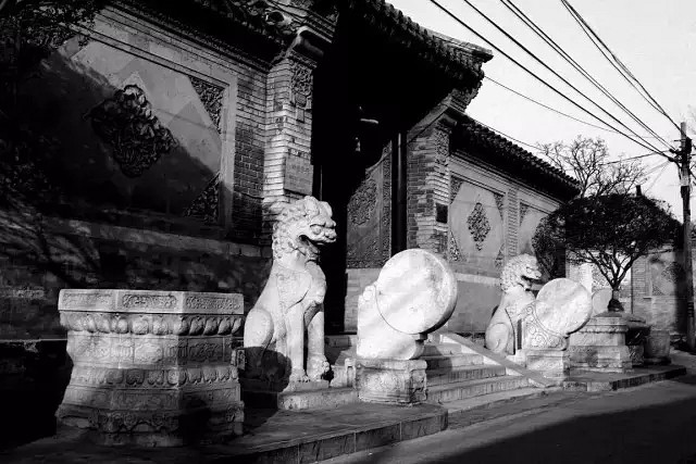 別墅外墻為何選石材（花崗巖）？經(jīng)歷百年，石材外墻風(fēng)采依舊