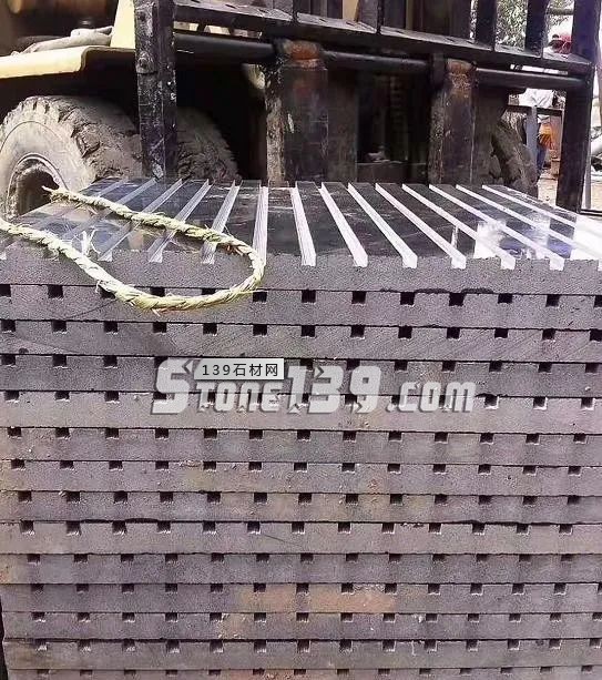 湛江雷州市自然資源局依法拆除13處違法石材場，附湛江黑石欣賞！