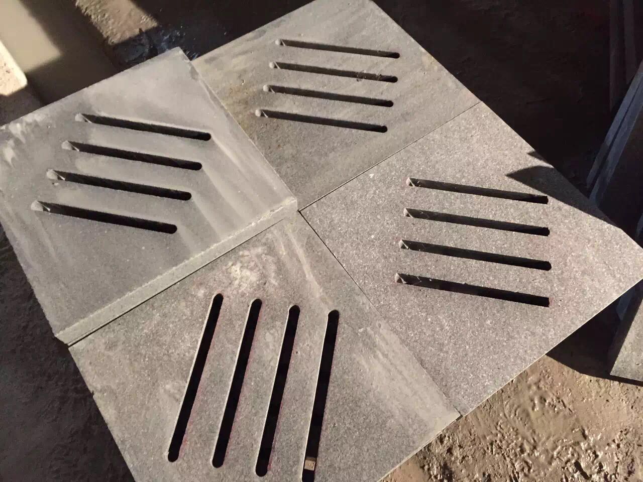 【恒鑨竽杰石材】主營花崗巖江西紅、新老礦芝麻黑654#