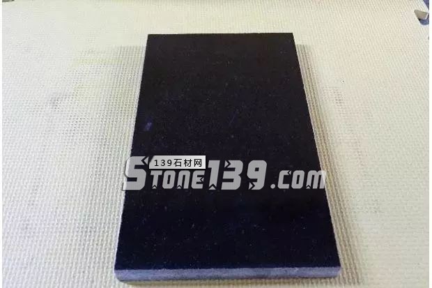 你知道嗎？河南內(nèi)鄉(xiāng)主要的石材產(chǎn)品有這些梨花白、梨花紅、芝麻白、芝麻灰、染色板