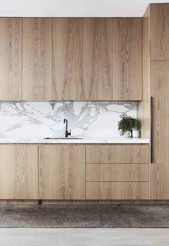 國巖板與石英石、天然大理石有什么區(qū)別呢？