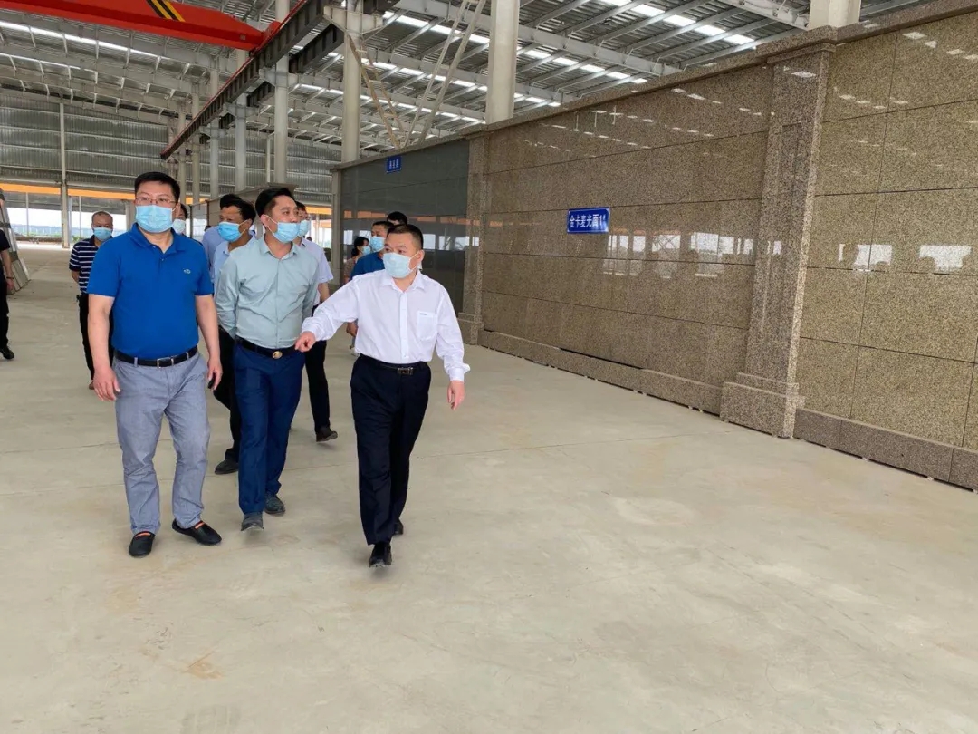 河北滄州市副市長張文閣對黃驊港華業石材新城進行考察調研活動