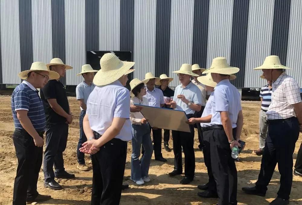 廣西芝麻黑產地鐘山縣黨政主要領導率隊深入花崗巖石材企業開展專項調研，附產品欣賞！