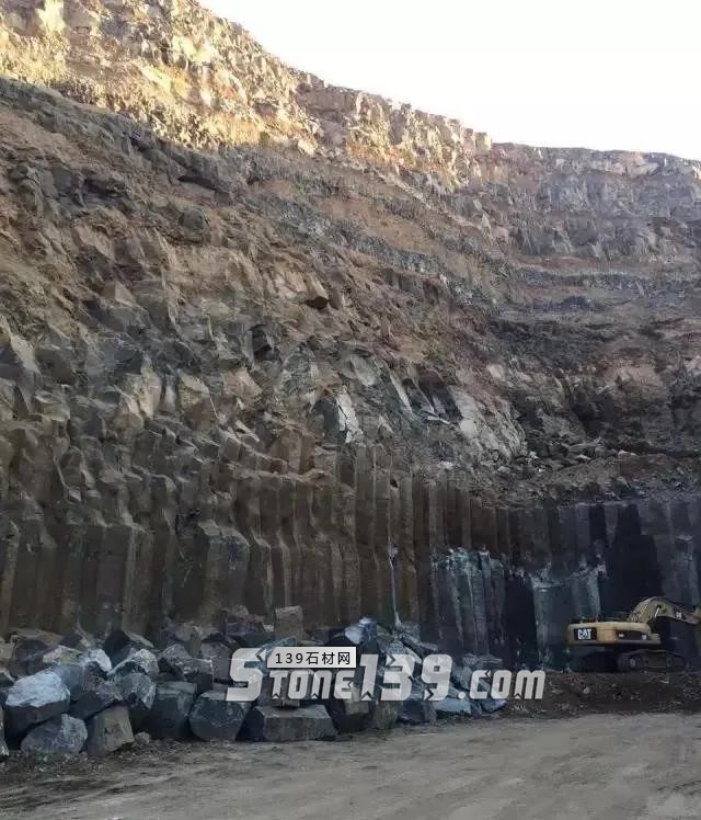 蒙古黑，曾經(jīng)的繁華逐漸散去，但其卓越的品質(zhì)，依舊是建筑工程中不可或缺的一環(huán)！