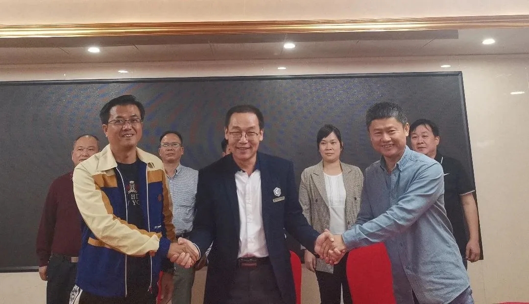 中國花崗石數(shù)字選材（雄安）中心專場石材推薦會在承德、岑溪成功舉辦