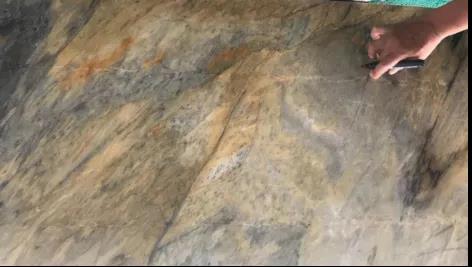 晏輝：好好的石材，為啥加工時(shí)會(huì)出現(xiàn)爆裂？