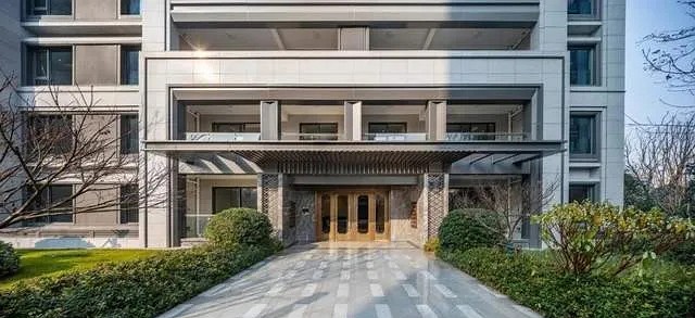 詩情畫意的浪淘沙石材，在諸多花崗石中顯得相當清新脫俗