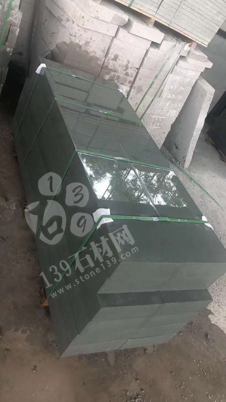 萬國石材帶您了解沒哭了的萬源青石雕刻產品