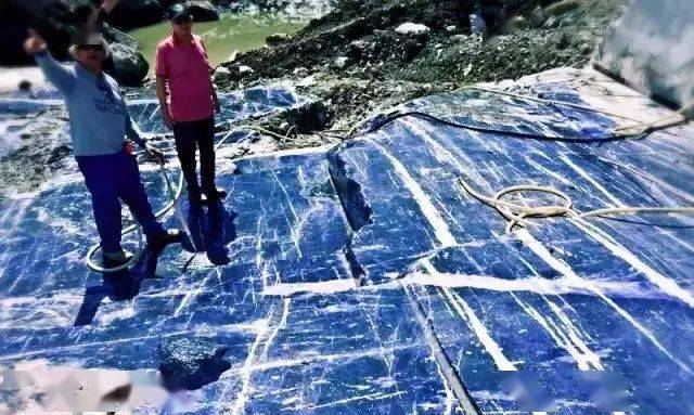 石材人的朋友圈是這樣發的，每一條都值10000個贊！