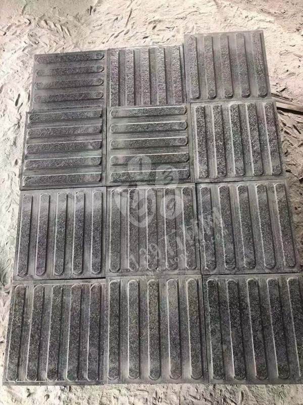 【鐘山大枋石業(yè)】經(jīng)營廣西芝麻黑654毛光板、樹池石、水溝蓋板、馬蹄石、園林環(huán)境等異形石材