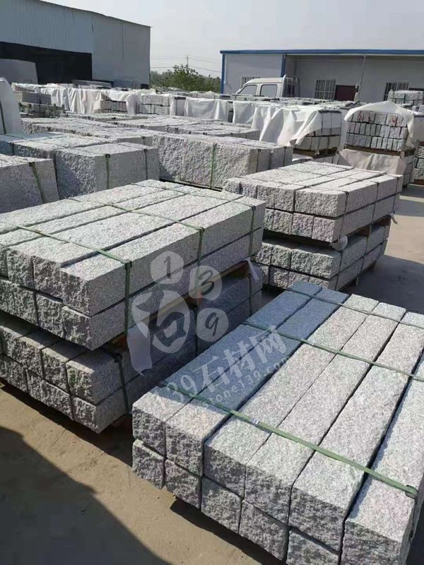 【麻城盛鑫石材】主營湖北芝麻白603、芙蓉白602、外墻干掛、地鋪、路沿石等異形板材