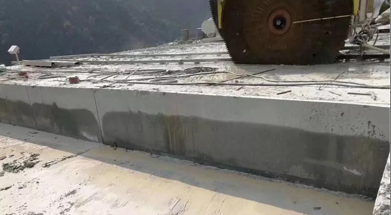 廣西輝綠巖礦山達(dá)沙河口花崗巖礦床地址龍勝各族自治縣三門鄉(xiāng)