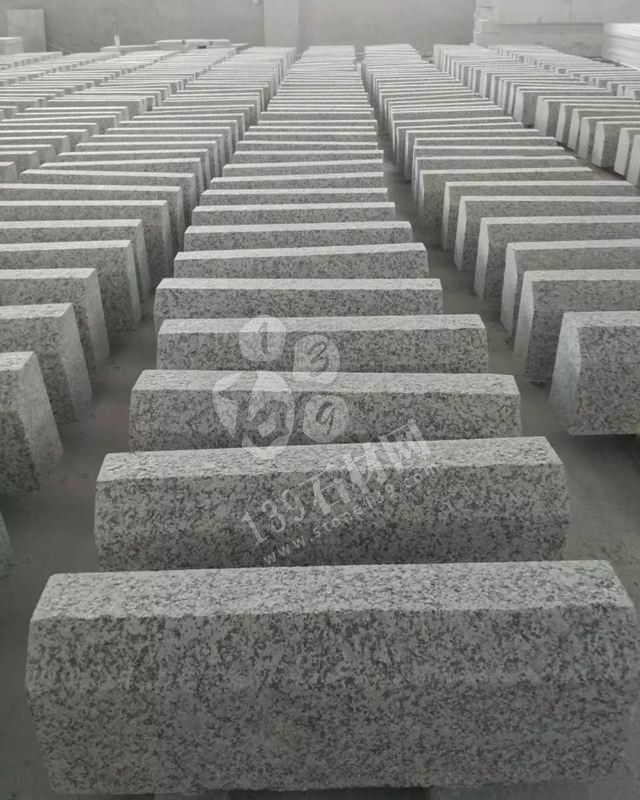 麻城張順利石材廠主要經營湖北芝麻白、芙蓉白環境石，地鋪石，路延石，小方石