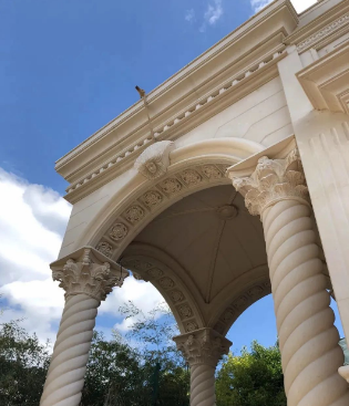 葡米、葡萄牙米黃、萊姆石、石灰石也都可以稱為萊姆石